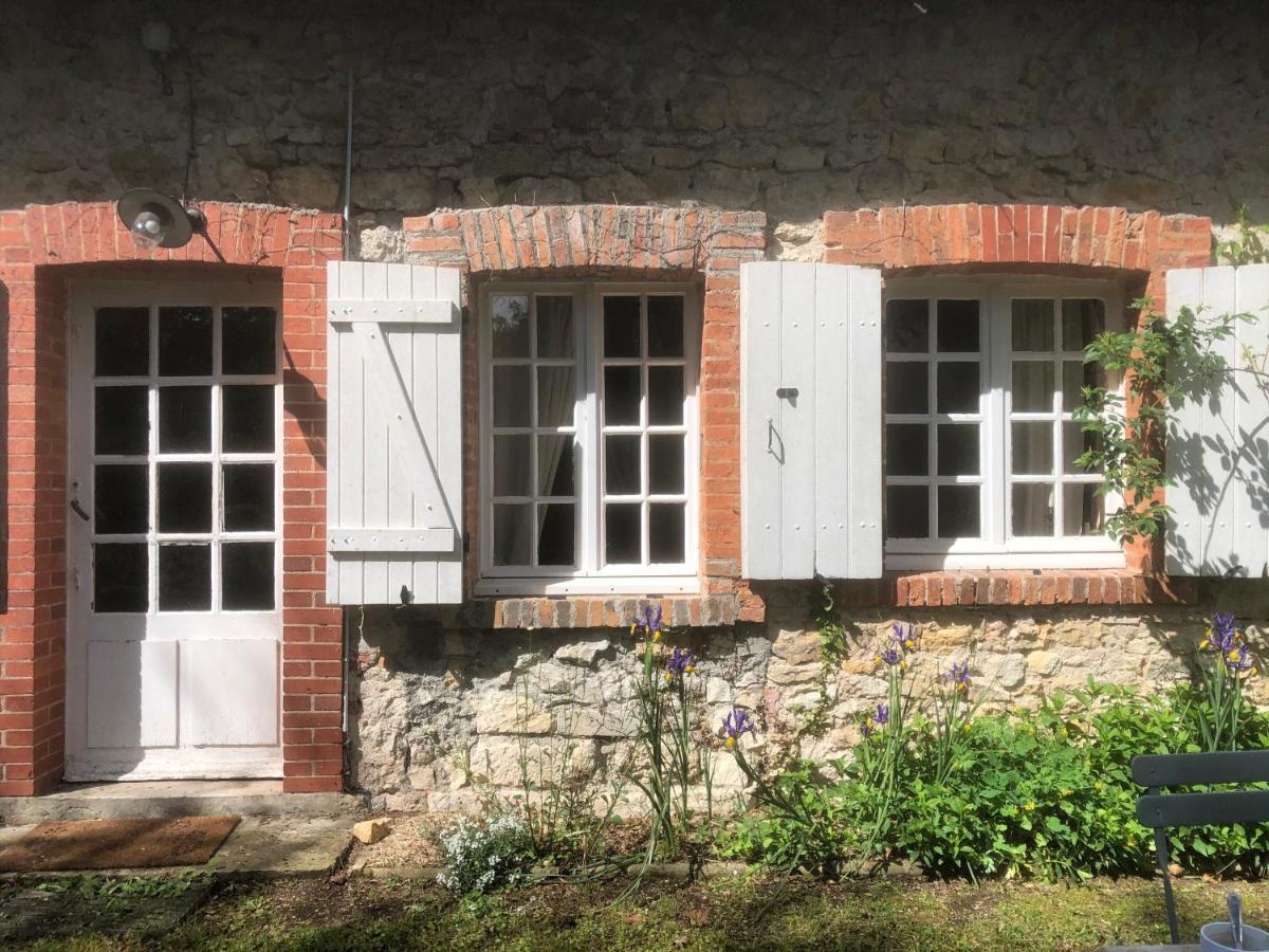 The Cosy Retreat Villa Mornay-sur-Allier Exterior photo